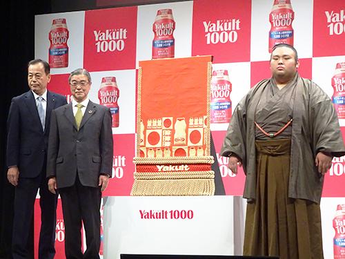 大関・貴景勝も出席した新ＣＭキャラクター発表会の様子